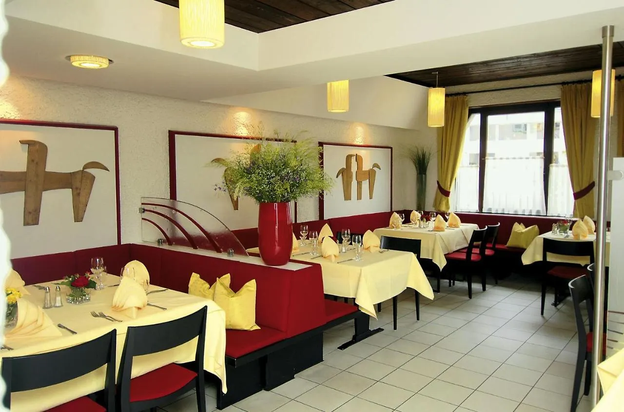 Landgasthof Hotel Roessle contacts